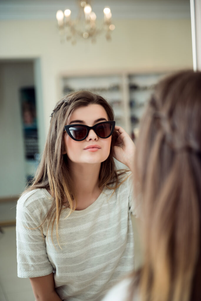 How to Choose the Perfect Sunglasses for Your Face Shape